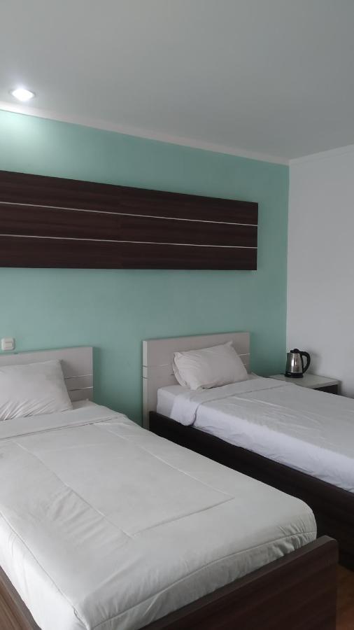 Puncak Village Hotel & Kampung Main Anak Gadok Eksteriør billede